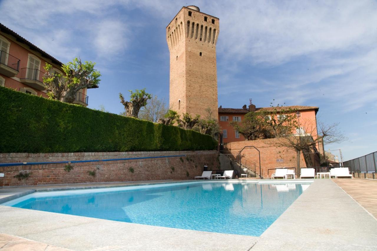 Hotel Castello Di Santa Vittoria Santa Vittoria d'Alba Luaran gambar