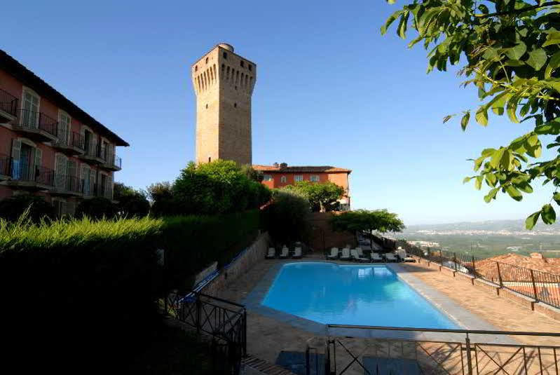 Hotel Castello Di Santa Vittoria Santa Vittoria d'Alba Luaran gambar